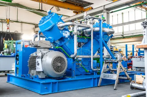PISTON COMPRESSORS 